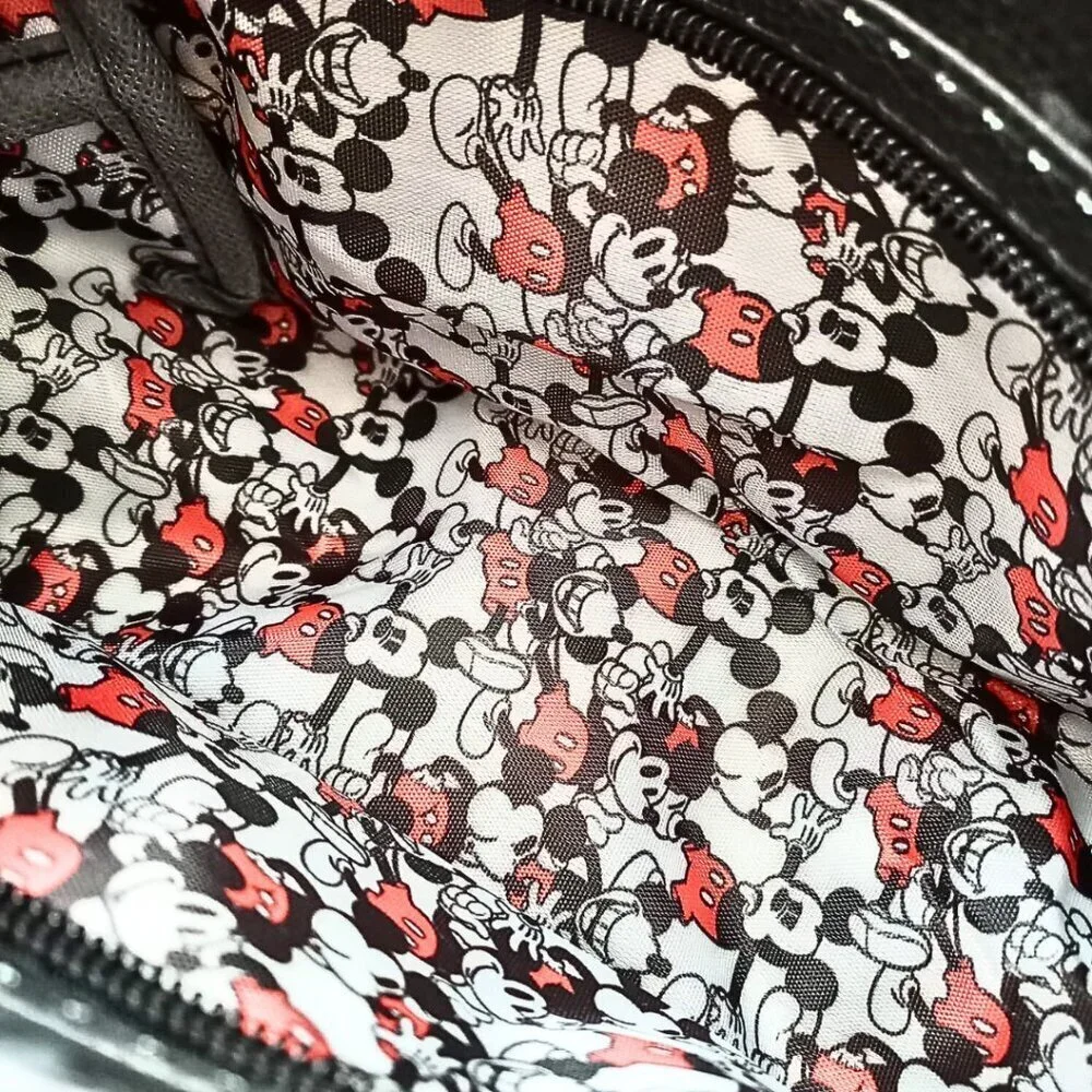 Mickey Mouse Black Cosmetic Bag - Toiletry Pouch – Travel Friendly